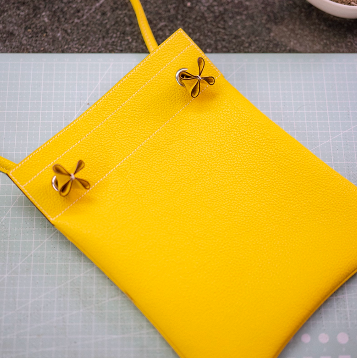 Leather Bag Hardware:  For Aline Inspired Pattern DWIPDFZS015